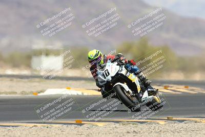 media/Apr-20-2025-CVMA (Sun) [[39090e8767]]/Race 9-Formula LW Twins Shootout/